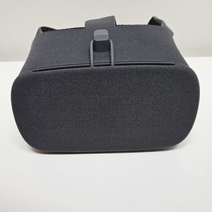 Google Daydream VR Goggles
